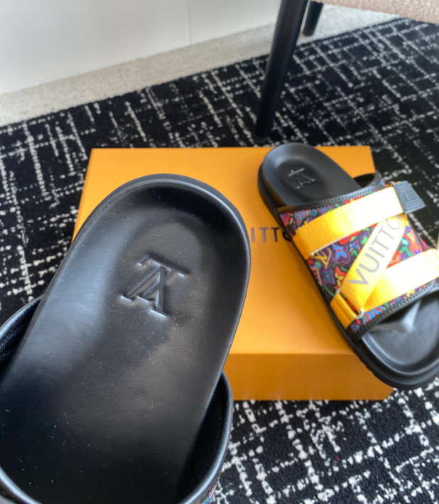 Chloe’s Picks - LOV Men Shoes - 095