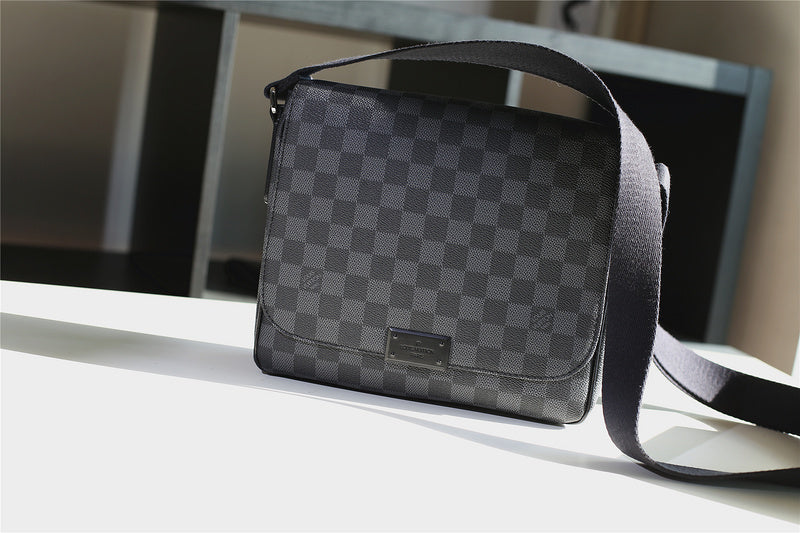 I W Fashion Lu-Vi bags - 10415