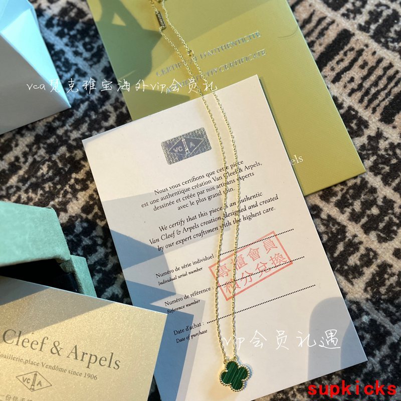 Van Cleef & Arples Jewelry