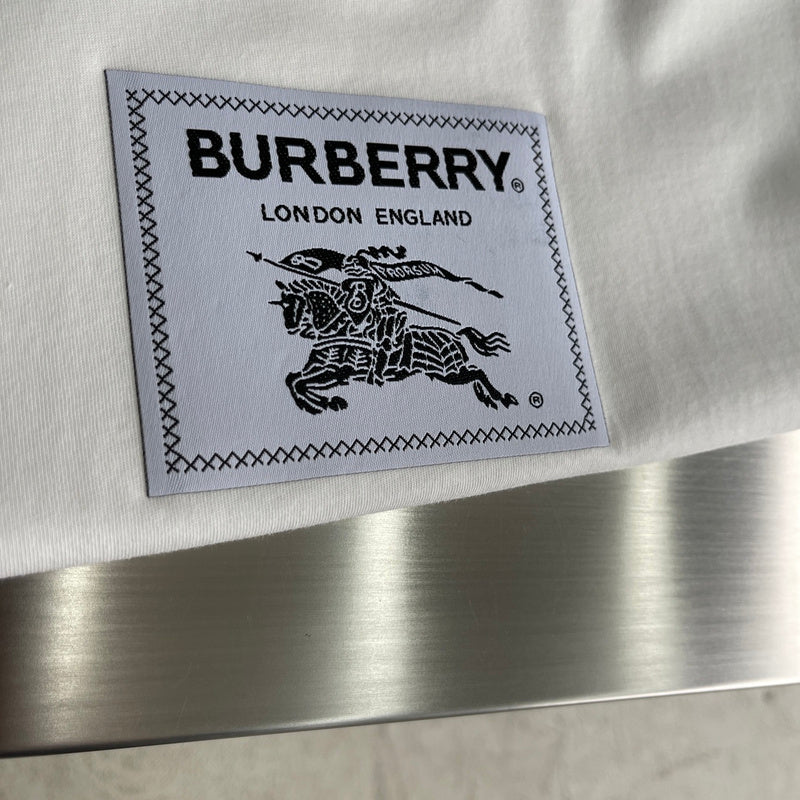 Burberry T-Shirts - 273