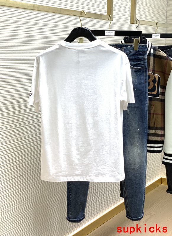 Moncler Luxury Cloth
