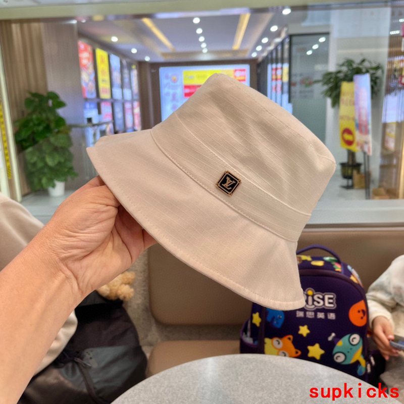 Louis Vuitton Luxury Cap