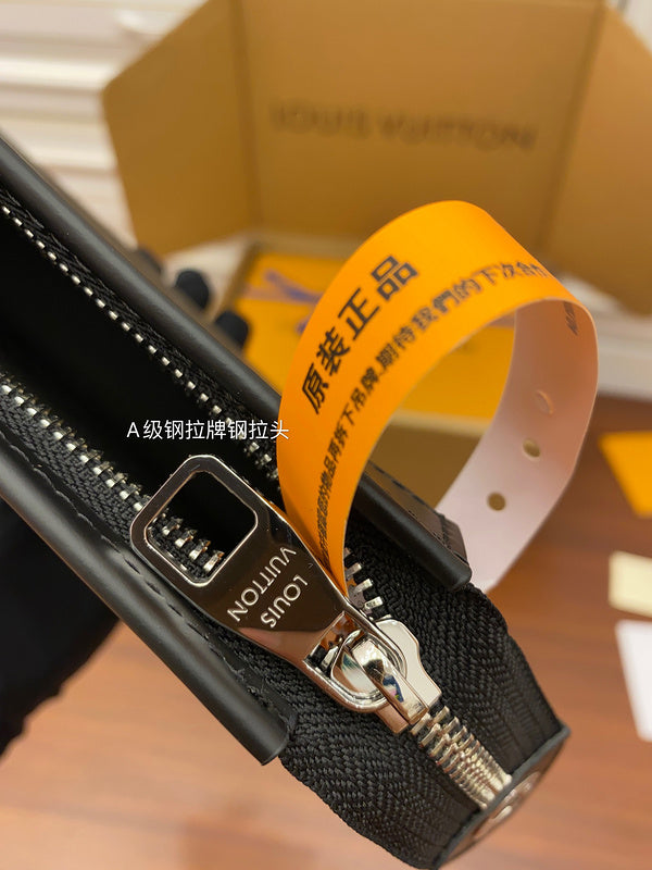 I W Fashion Lu-Vi bags - 17230