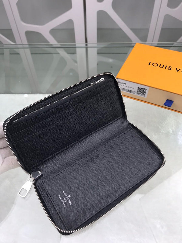 I W Fashion Lu-Vi bags - 10861