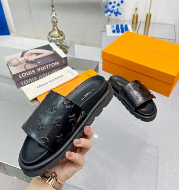 Chloe’s Picks - LOV Men Shoes - 1030