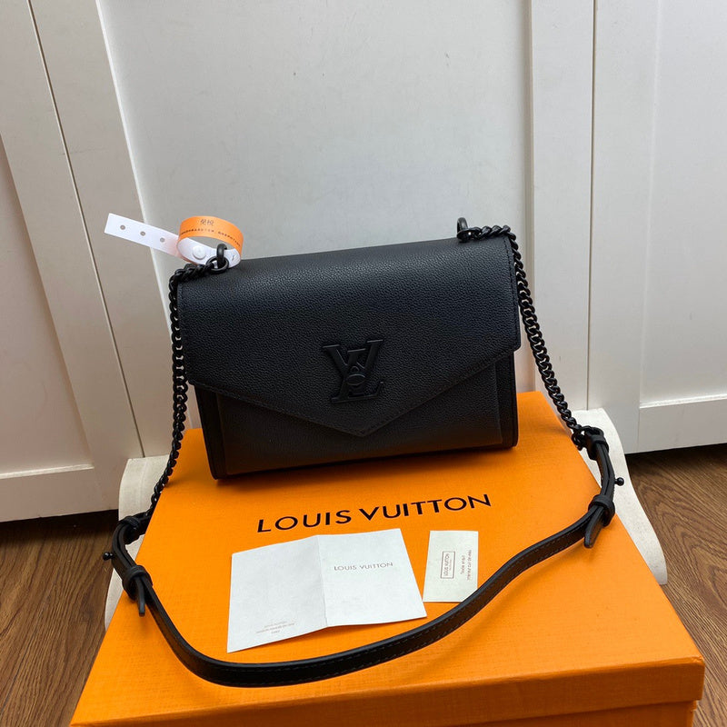 LOV2 Bags - Luxurious Bags  937