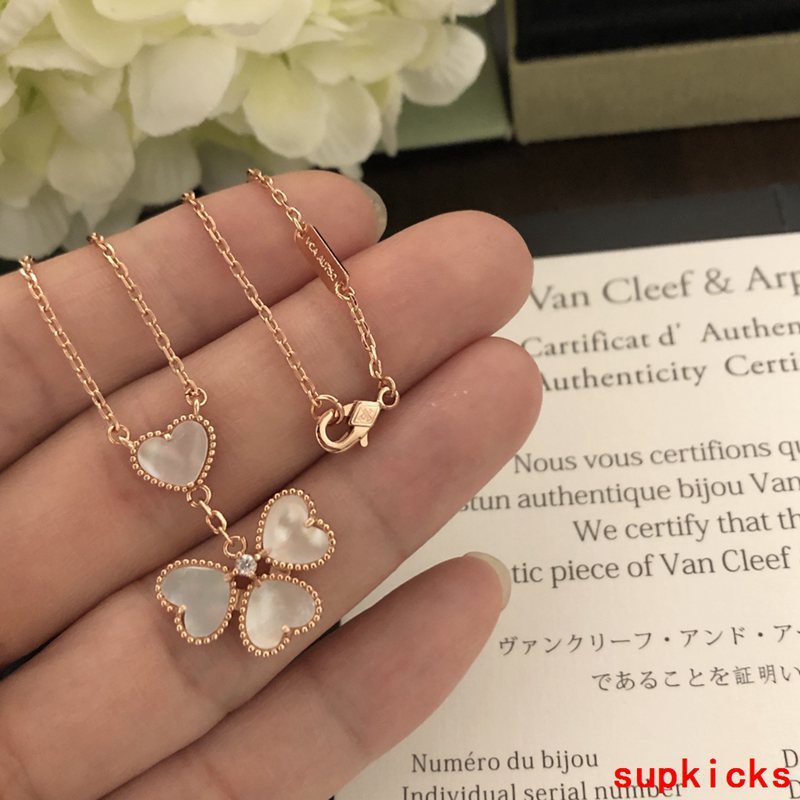 Van Cleef & Arples Jewelry