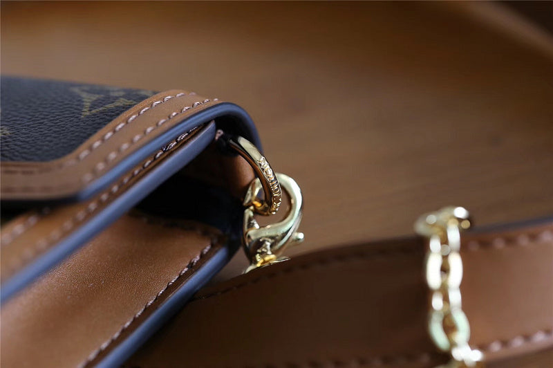 I W Fashion Lu-Vi bags - 9339