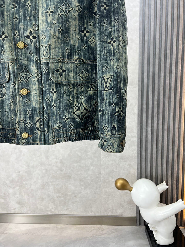Louis Vuittion Luxury Clothes