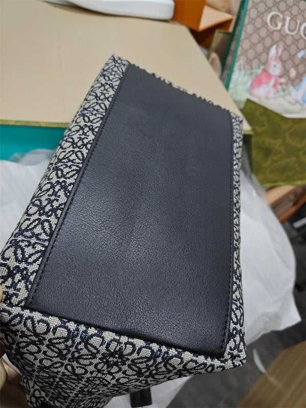 PHA - LWO Bags - 013