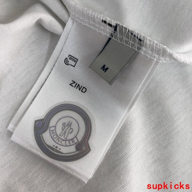 Moncler Luxury Cloth
