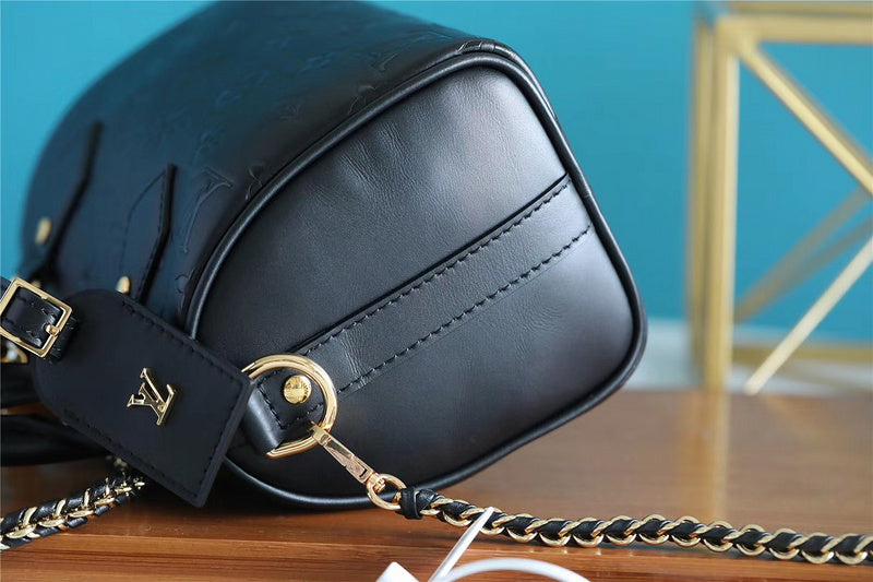 I W Fashion Lu-Vi bags - 8155