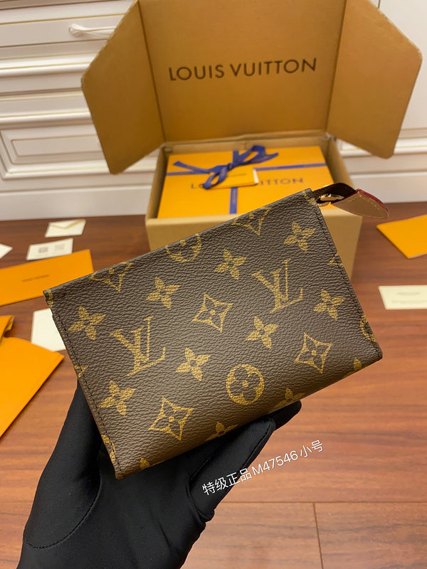 I W Fashion Lu-Vi bags - 17299