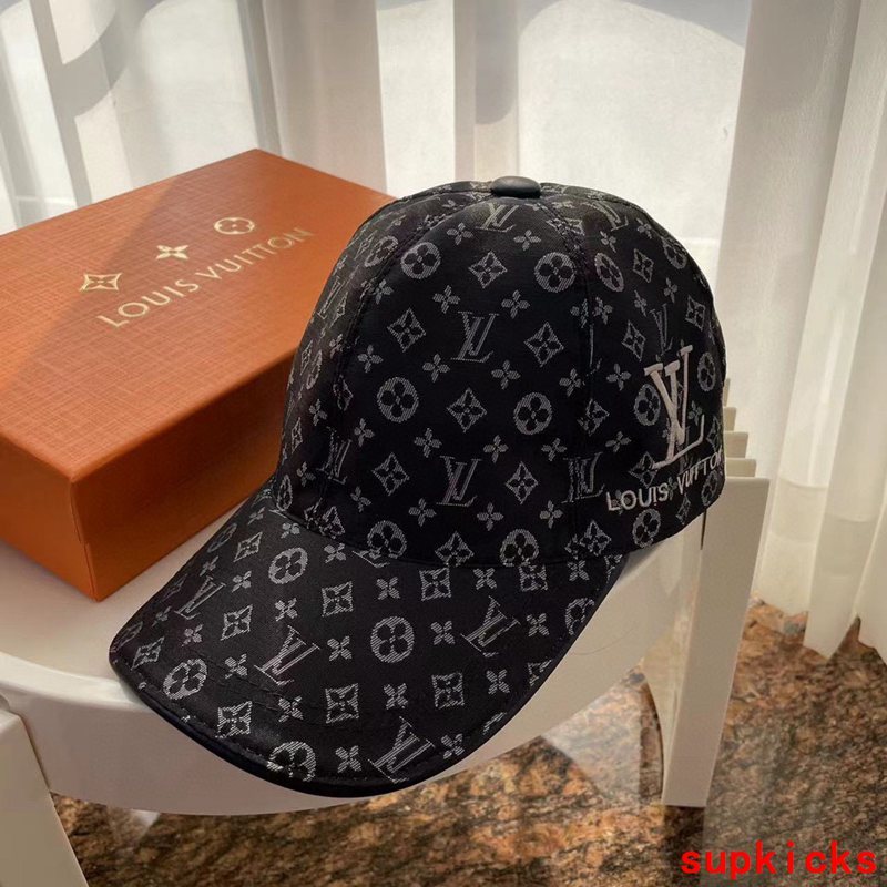 Louis Vuitton Luxury Cap