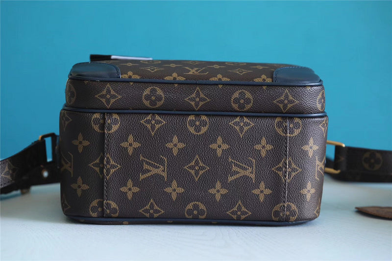 I W Fashion Lu-Vi bags - 8007