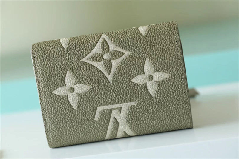 PHA - LOV Bags - 550