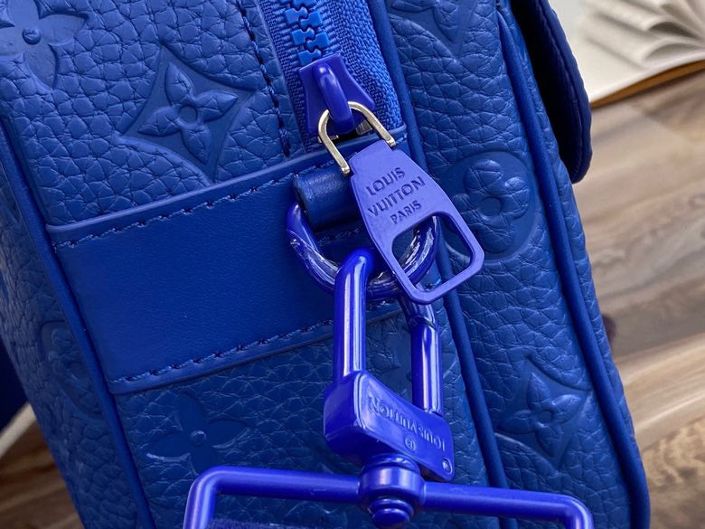 I W Fashion Lu-Vi bags - 17438