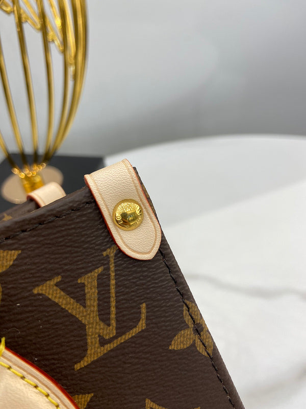 I W Fashion Lu-Vi bags - 17436
