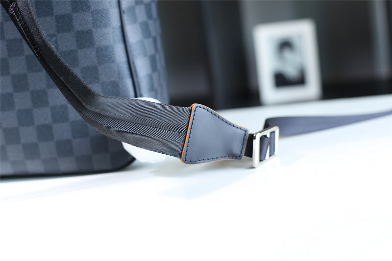 I W Fashion Lu-Vi bags - 9718