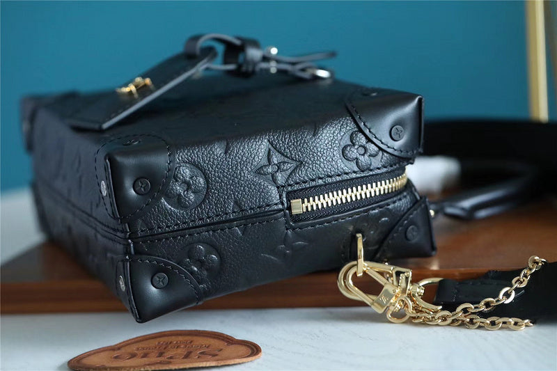 I W Fashion Lu-Vi bags - 8053