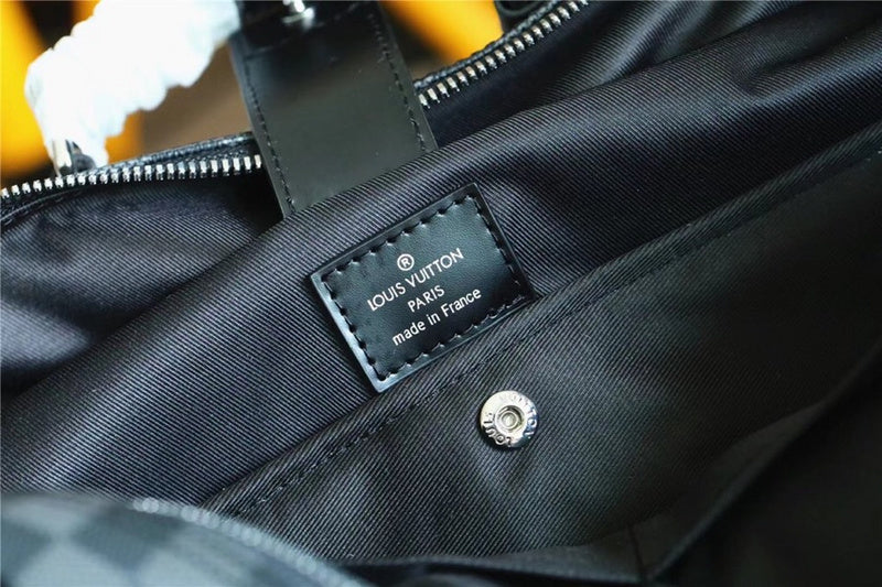 I W Fashion Lu-Vi bags - 9819