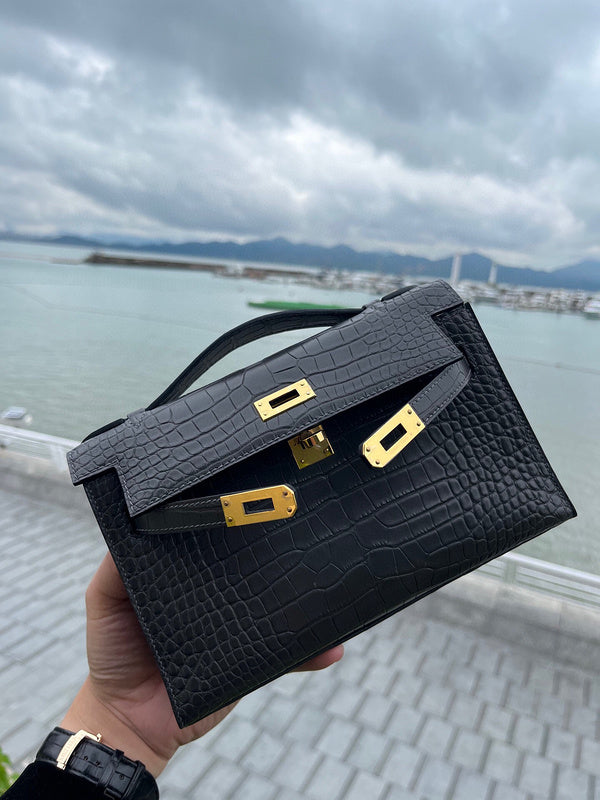 PHA - HMS Bags - 1637