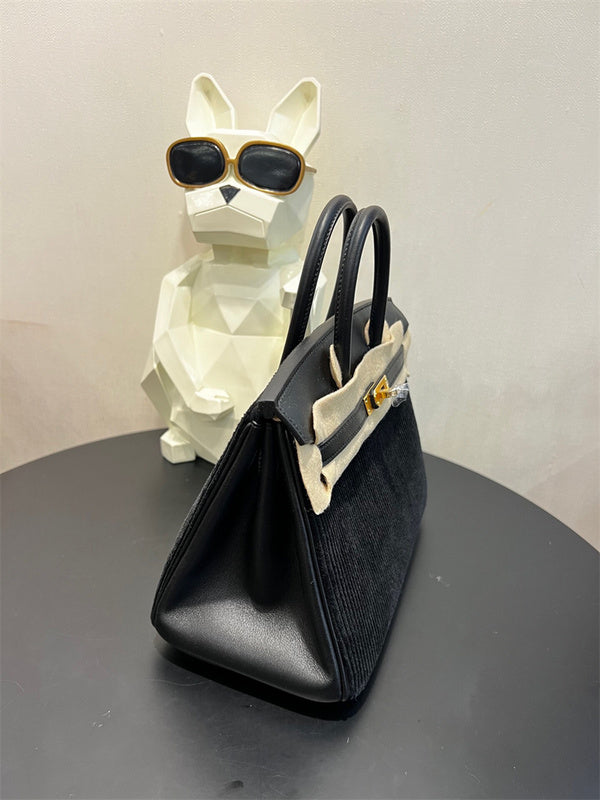 PHA - HMS Bags - 717