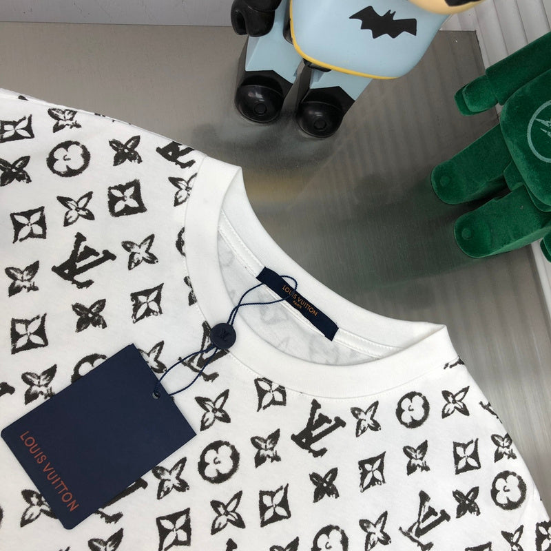 Louis Vuittion Luxury T-Shirt