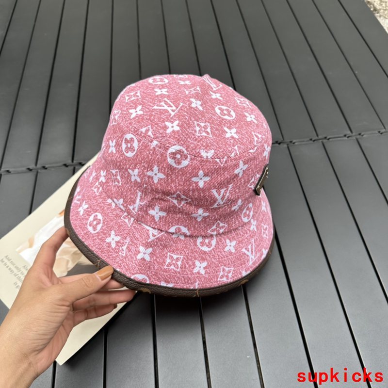 Louis Vuitton Luxury Cap