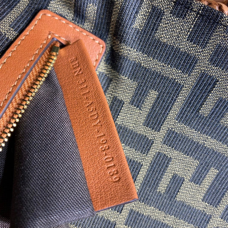 ENT - ENTI Bags - 095