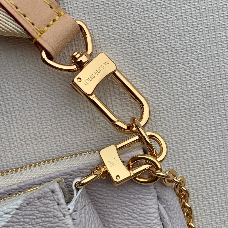 I W Fashion Lu-Vi bags - 17591