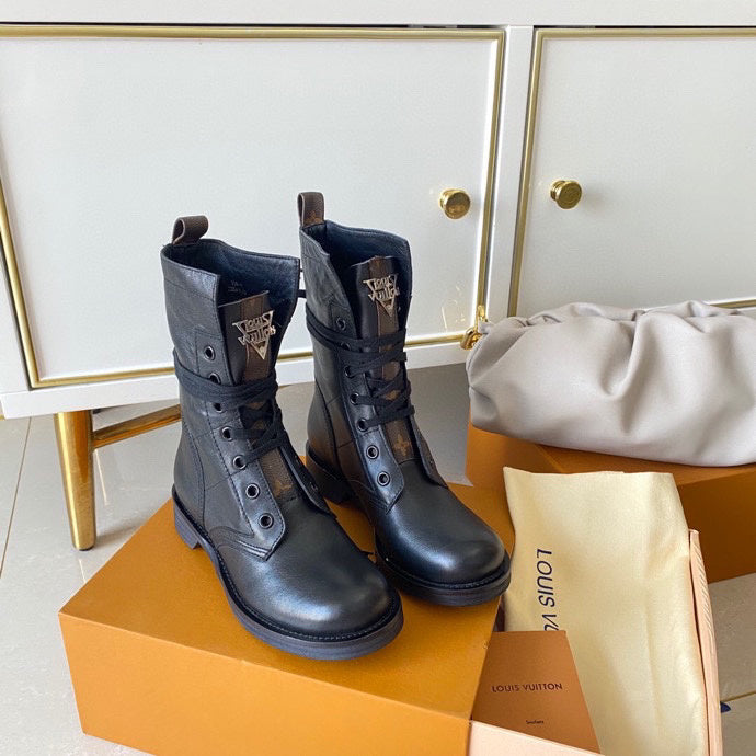 Louis Vuittion Luxury Shoes