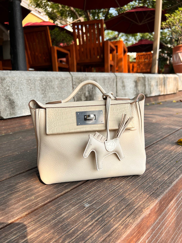 PHA - HMS Bags - 1757