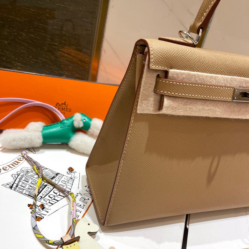 PHA - HMS Bags - 1703