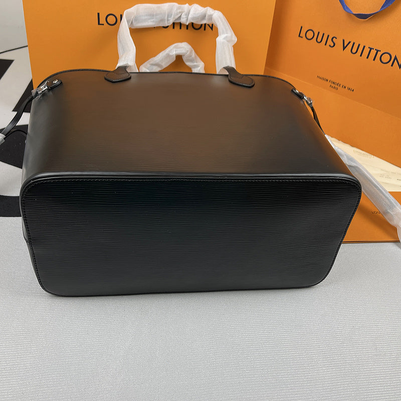 I W Fashion Lu-Vi bags - 8074