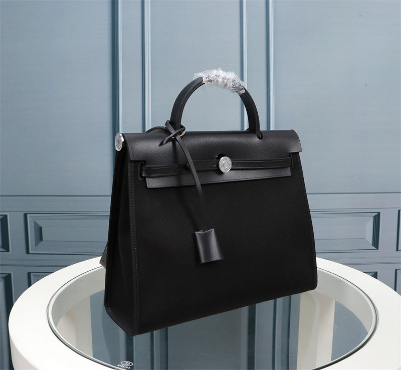 PHA - HMS Bags - 004