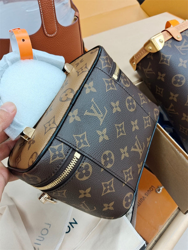 PHA - LOV Bags - 424
