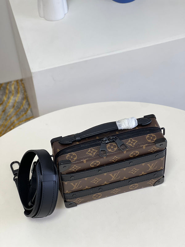 I W Fashion Lu-Vi Bags - 16941