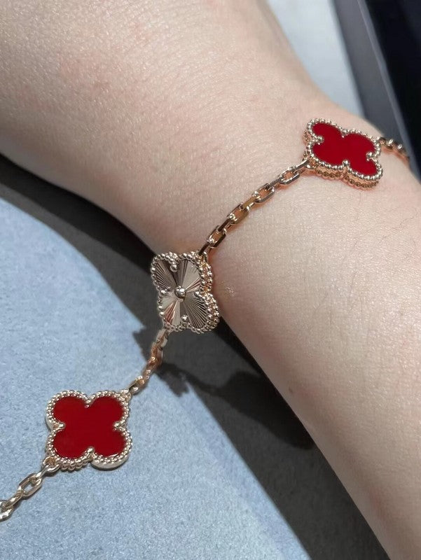 Van Cleef & Arples Jewelry