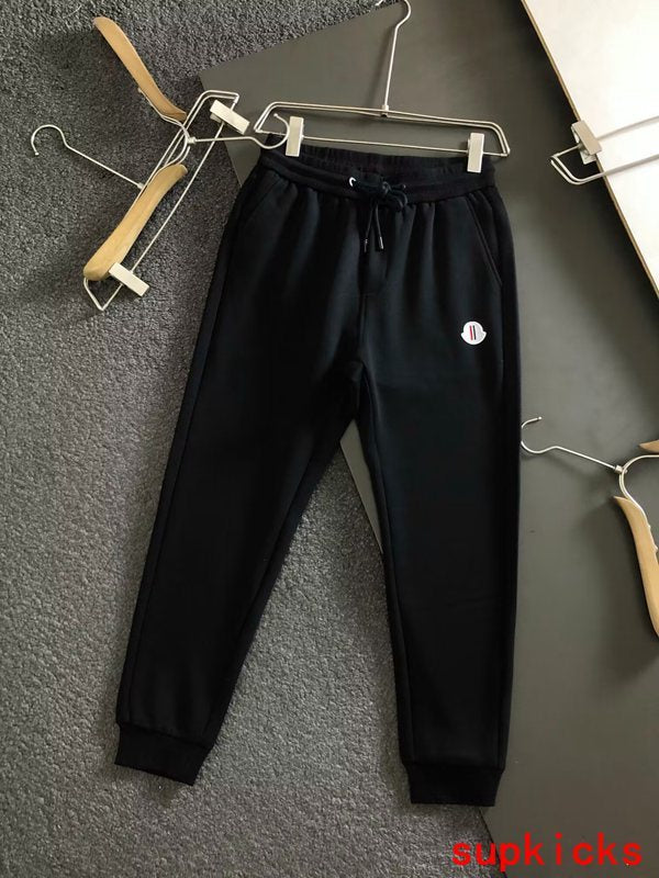 Moncler Luxury Cloth