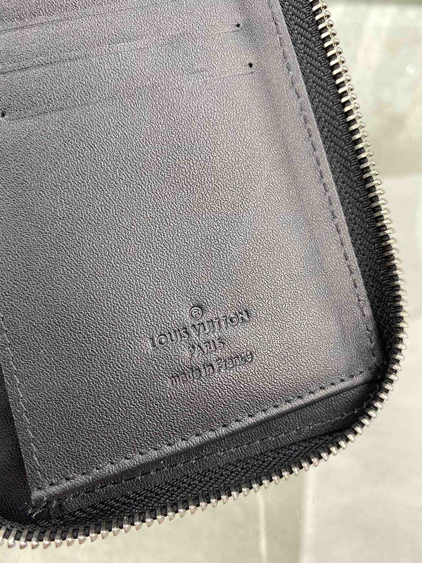 I W Fashion Lu-Vi bags - 10865