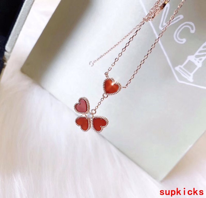 Van Cleef & Arples Jewelry