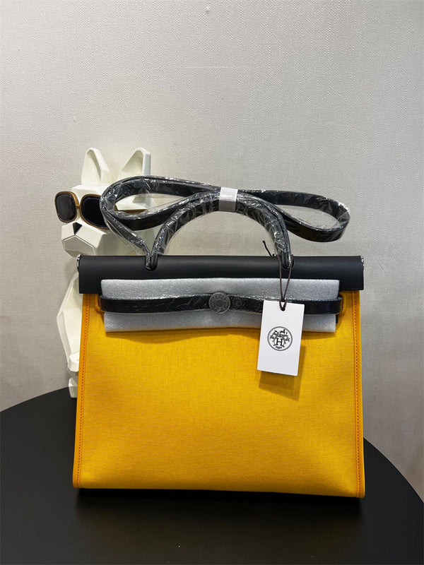 PHA - HMS Bags - 757