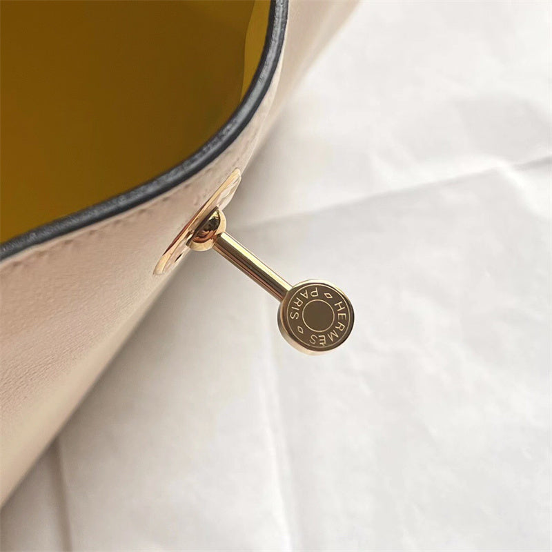 PHA - HMS Bags - 767