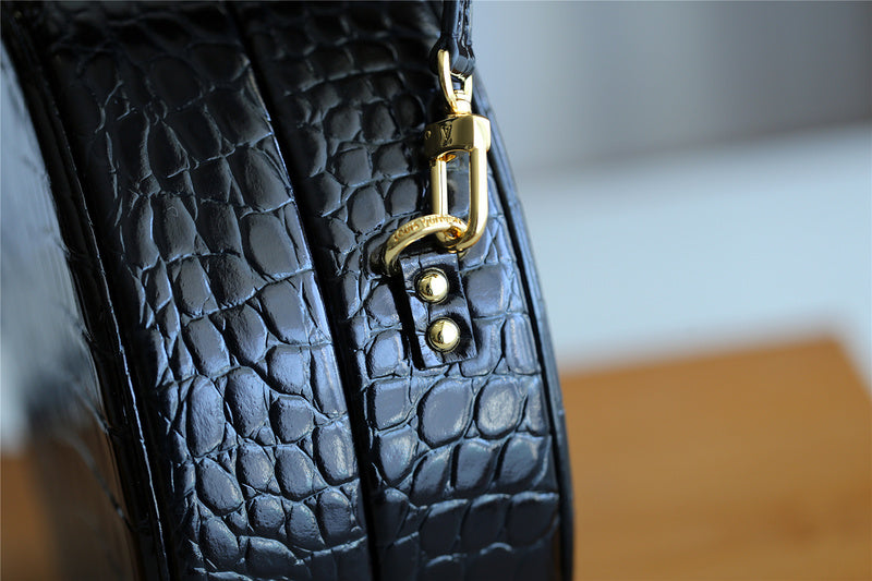 I W Fashion Lu-Vi bags - 8325