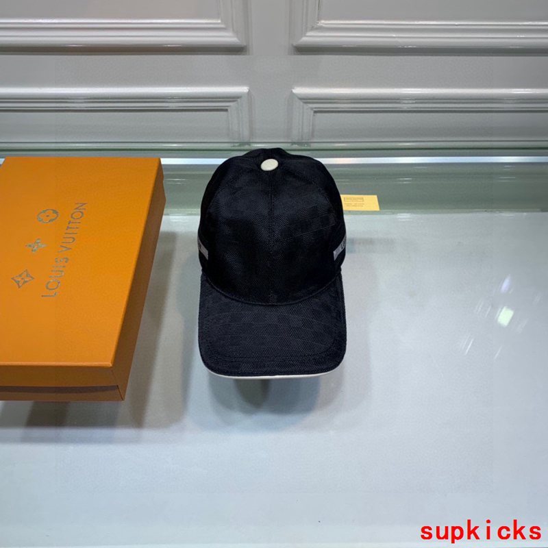 Louis Vuitton Luxury Cap