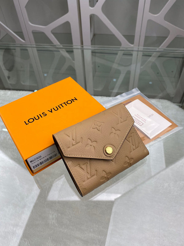 I W Fashion Lu-Vi bags - 8991