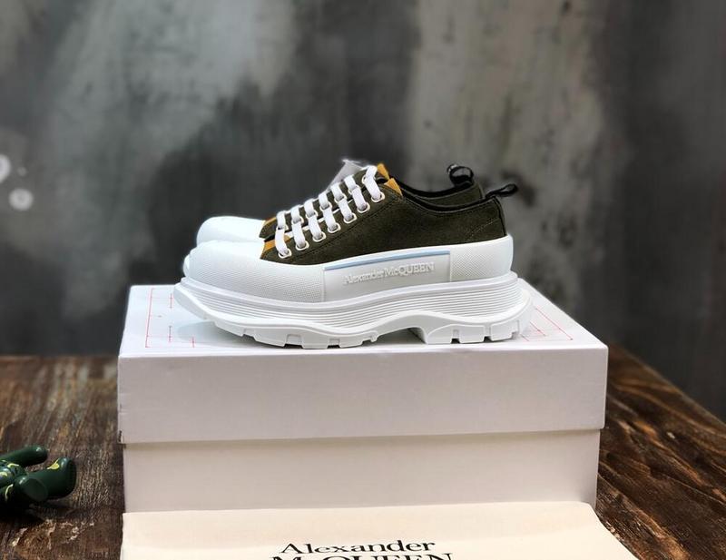 Chloe’s Picks - AQ Men SHoes - 401