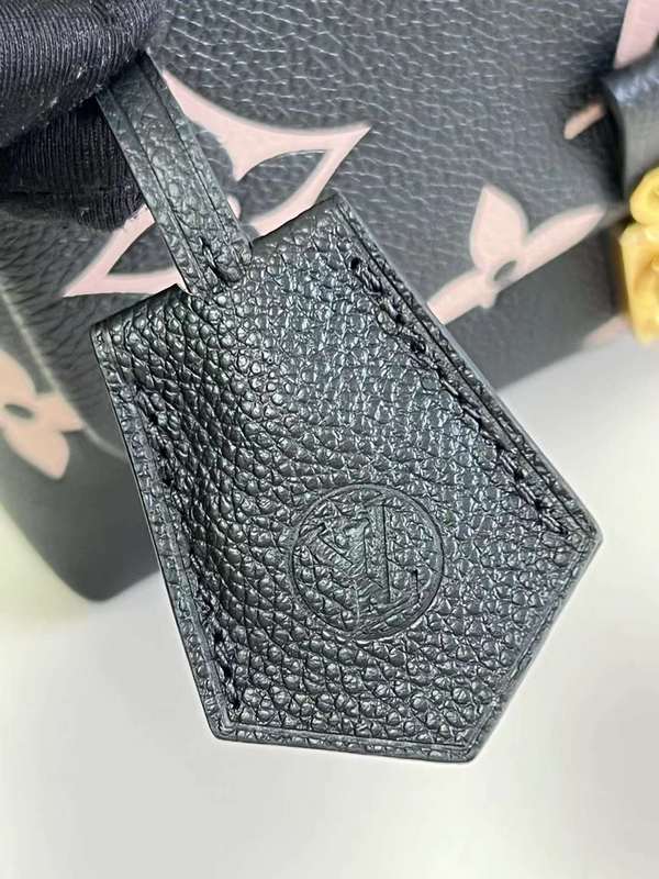 LOV2 Bags - Luxurious Bags  586