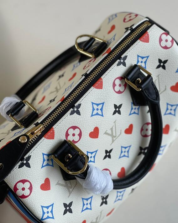 Chloe’s Picks - LOV Bags - 2580